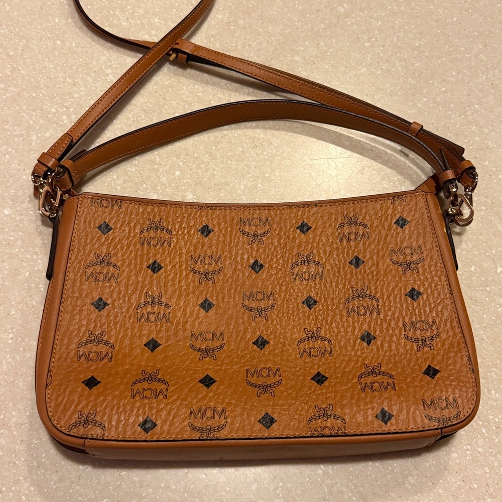 MCM Aren Visetos Shoulder Bag Crossbody Handbag in Cognac Very Good Condition - Picture 6 of 15